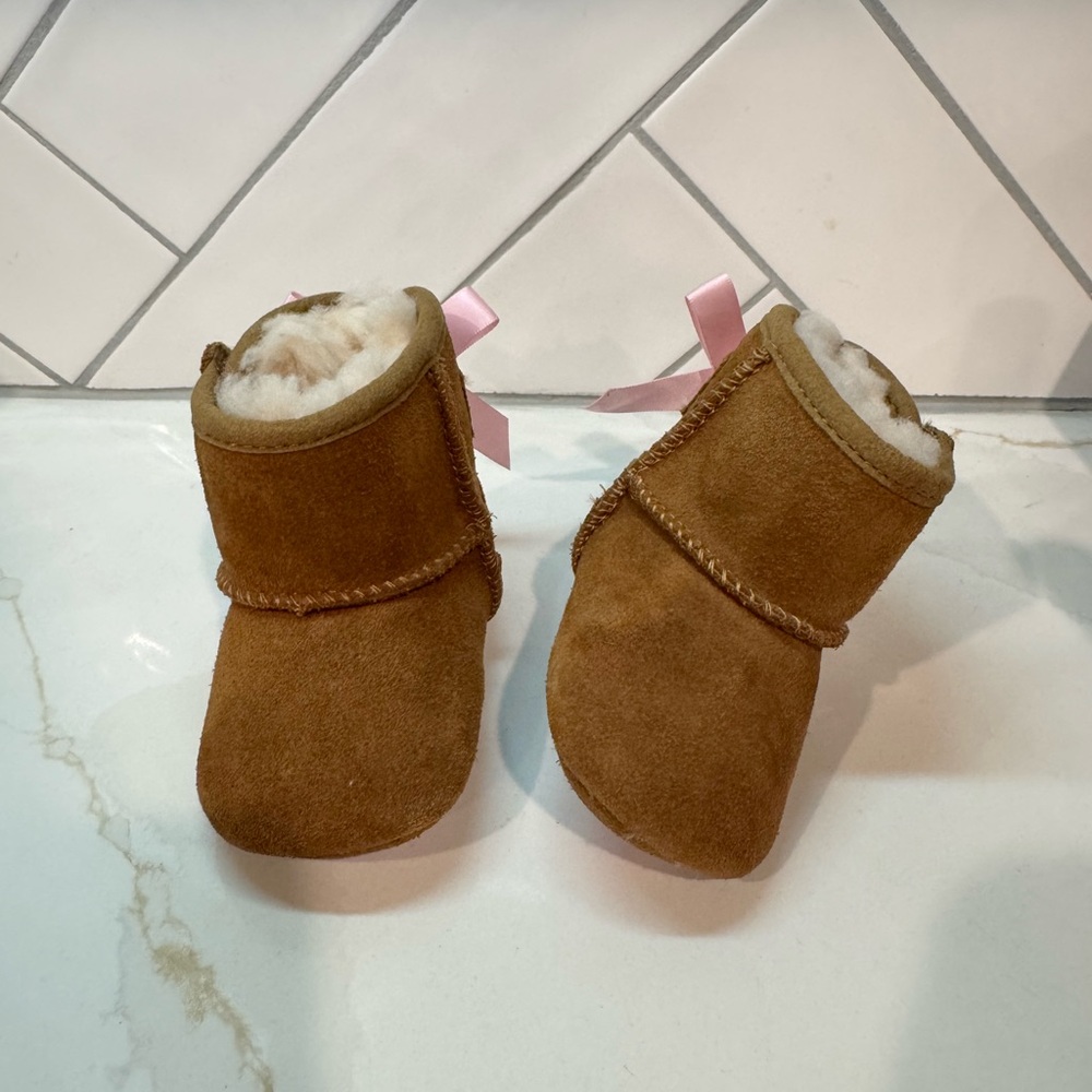 Baby Uggs With Bows